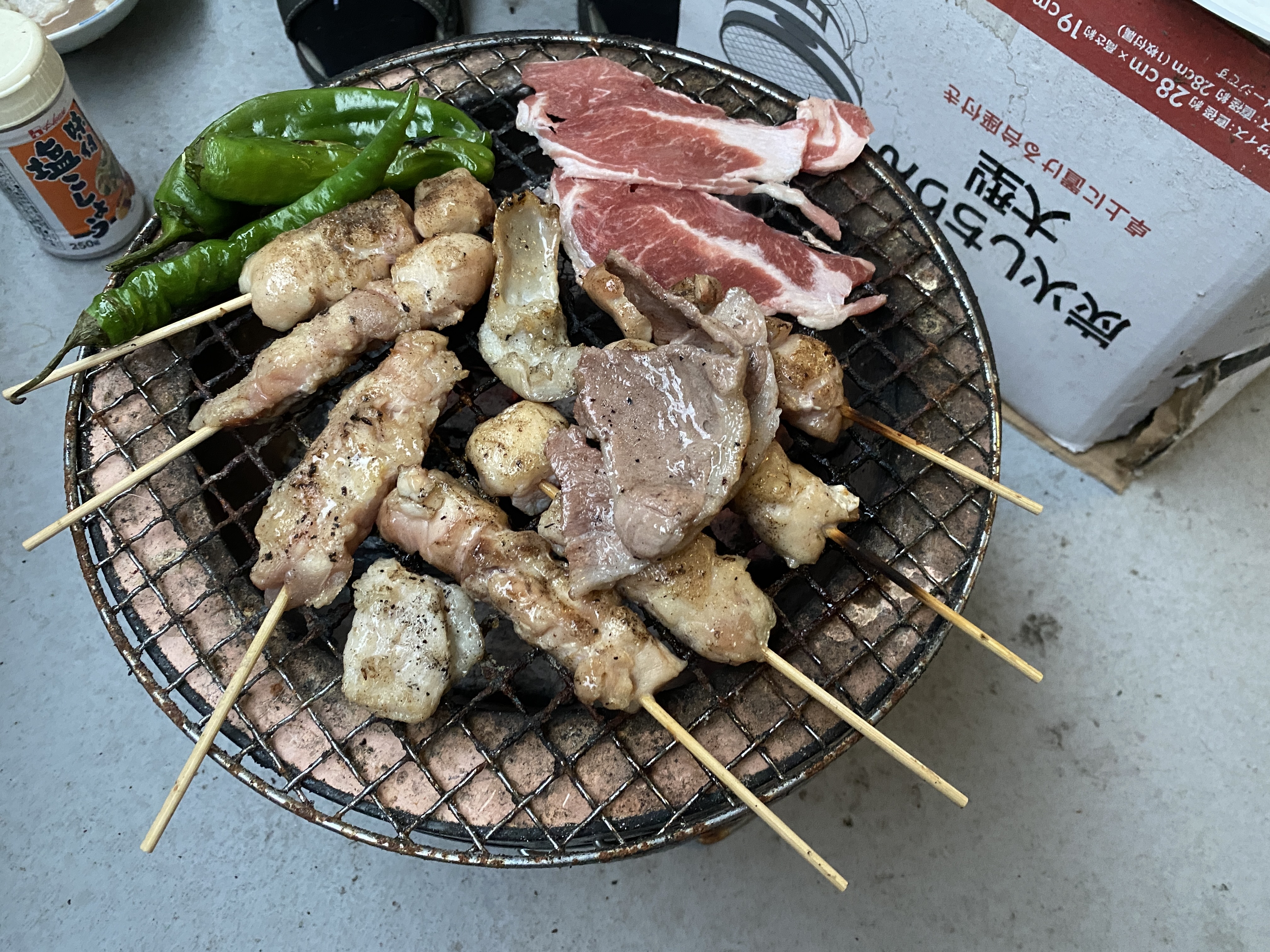 炭火でバーベキュー（ジンパ）