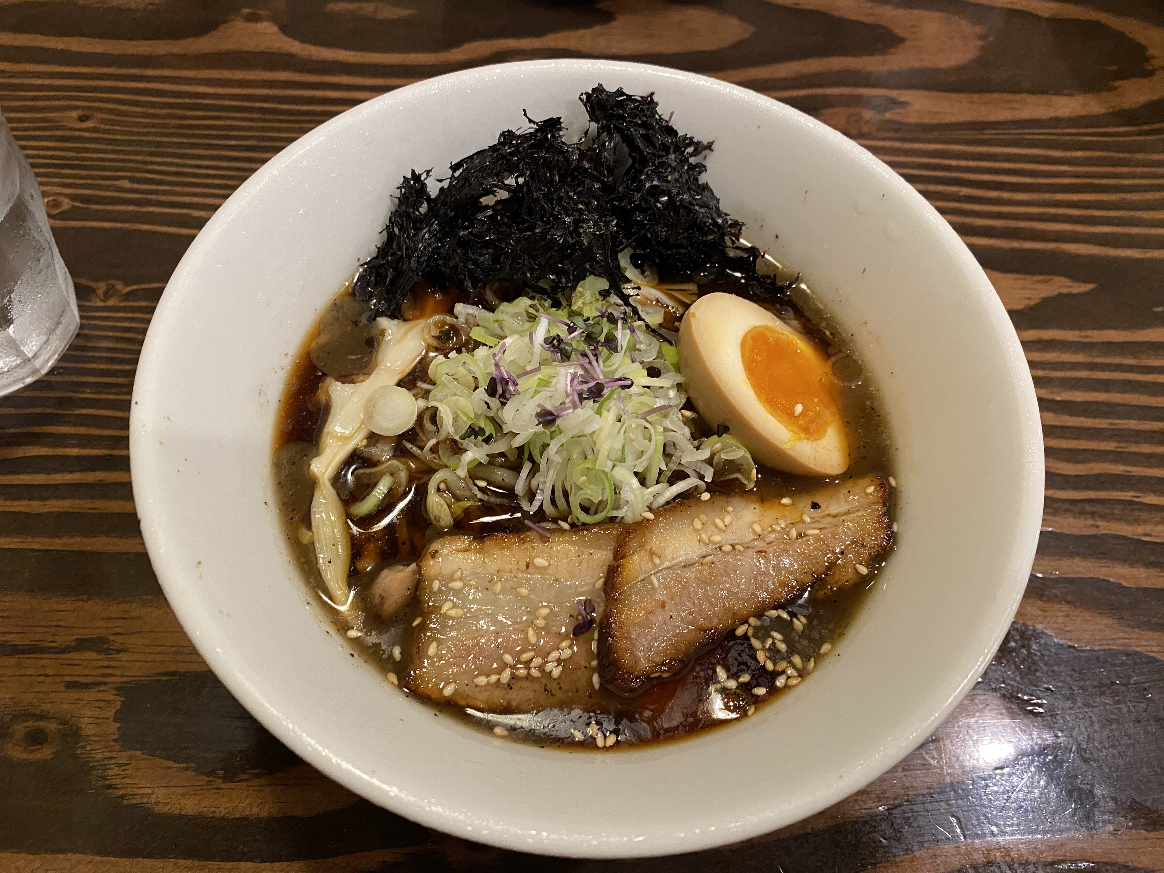 夏季限定 冷たい焦がし醤油らーめん