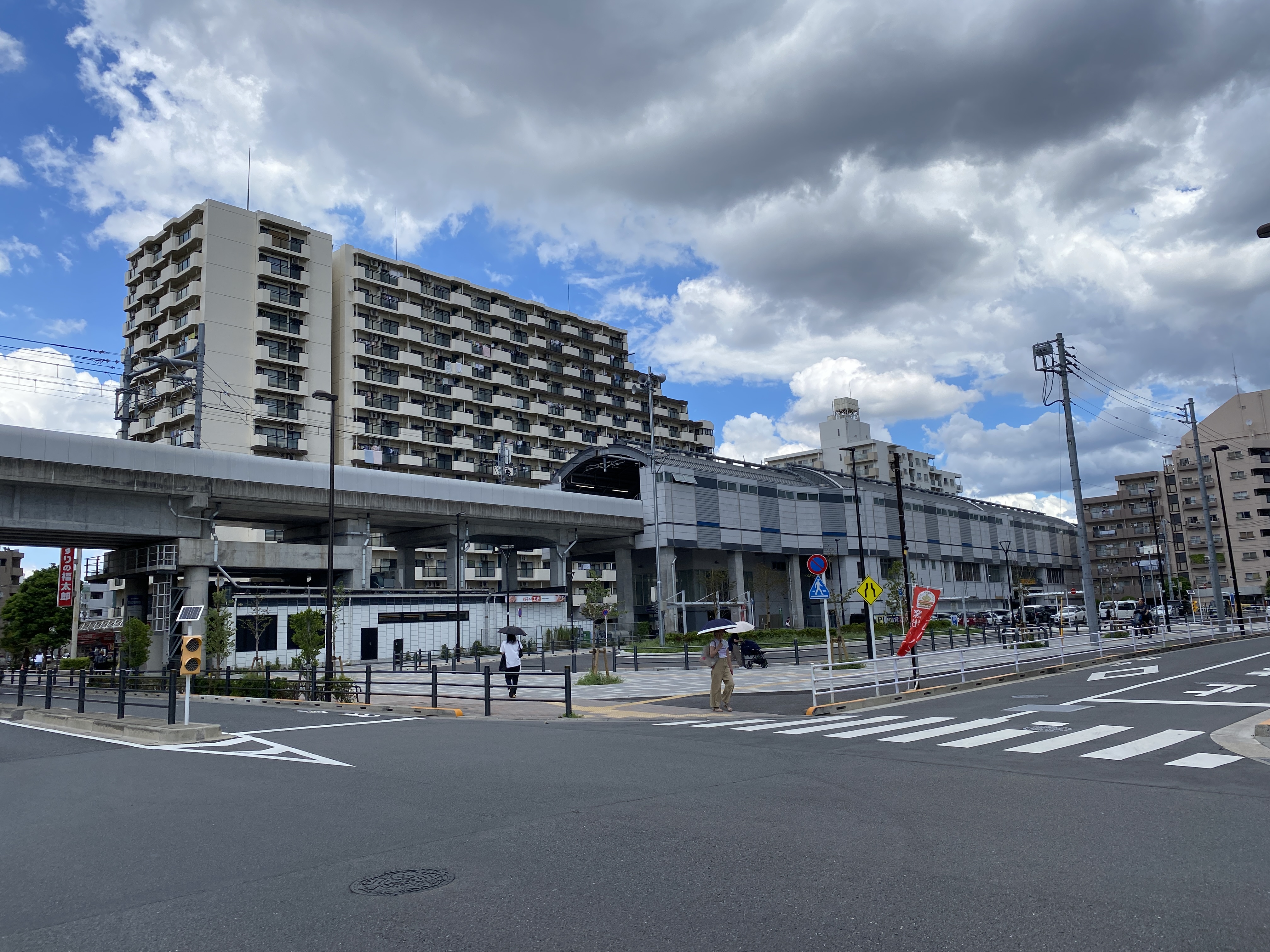 京成曳舟駅前