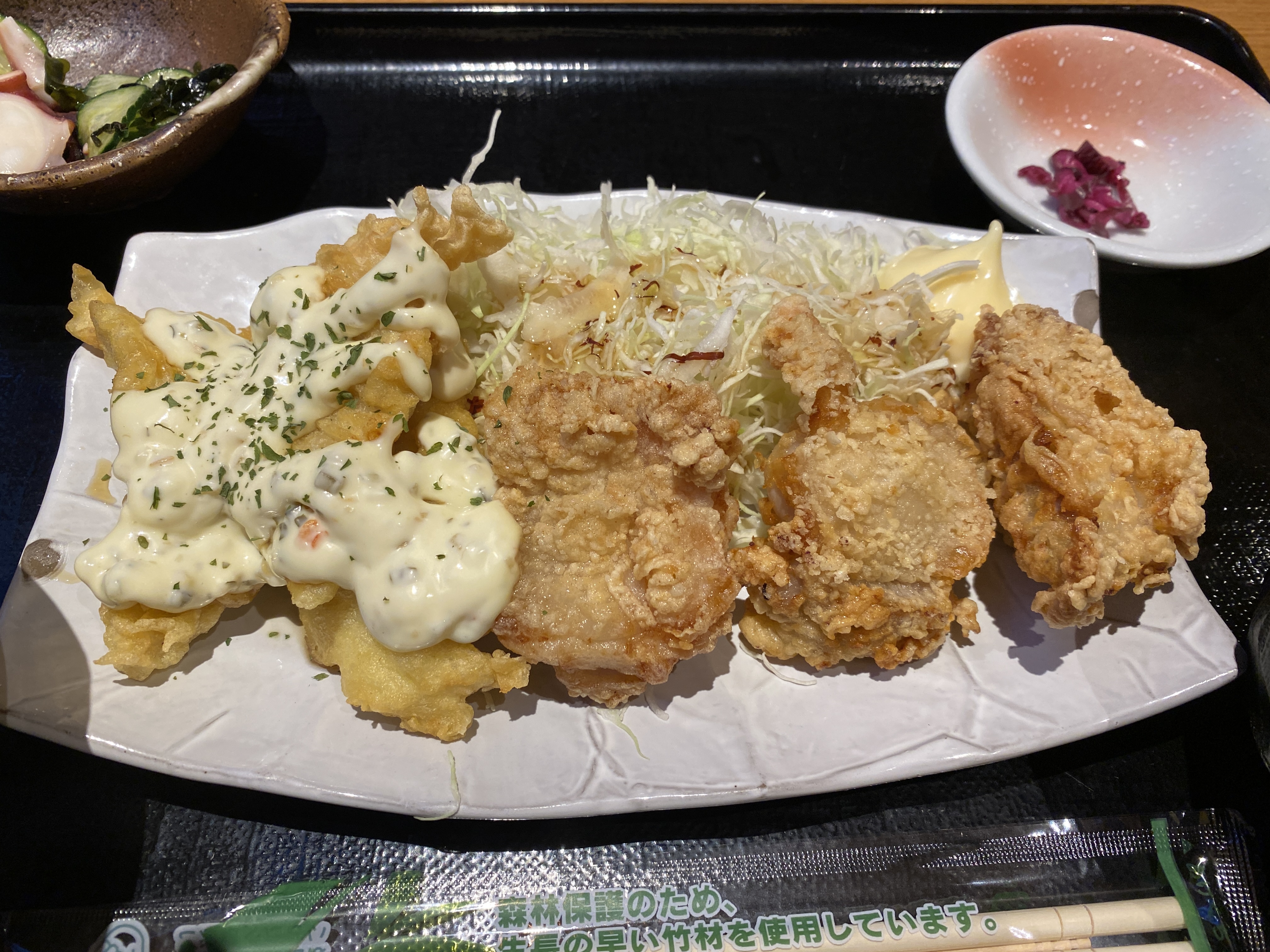 桜姫鶏ハーフ＆ハーフ定食