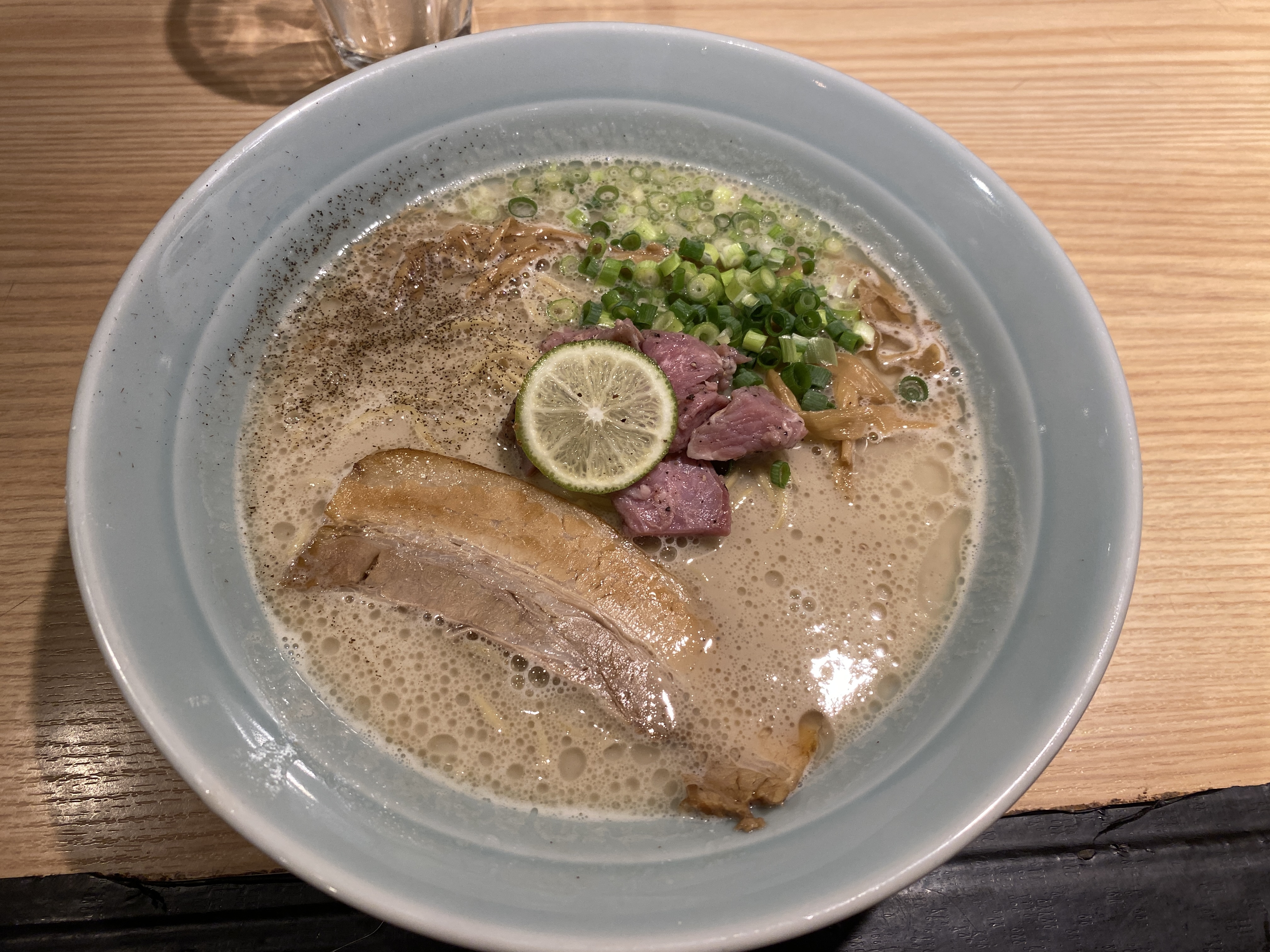 ラム豚骨らーめん
