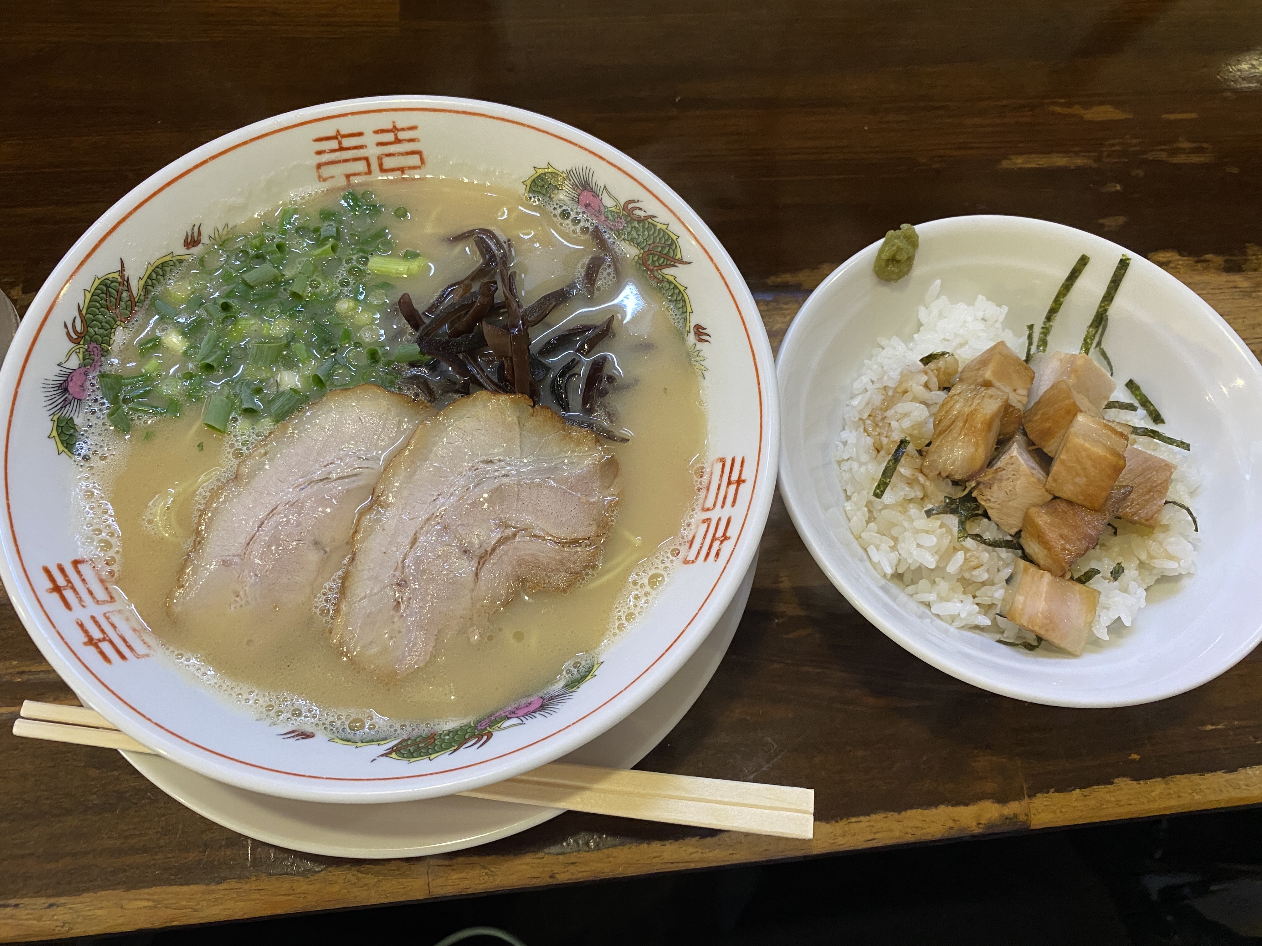 Bセット（とんこつラーメン＋チャーシュー丼）