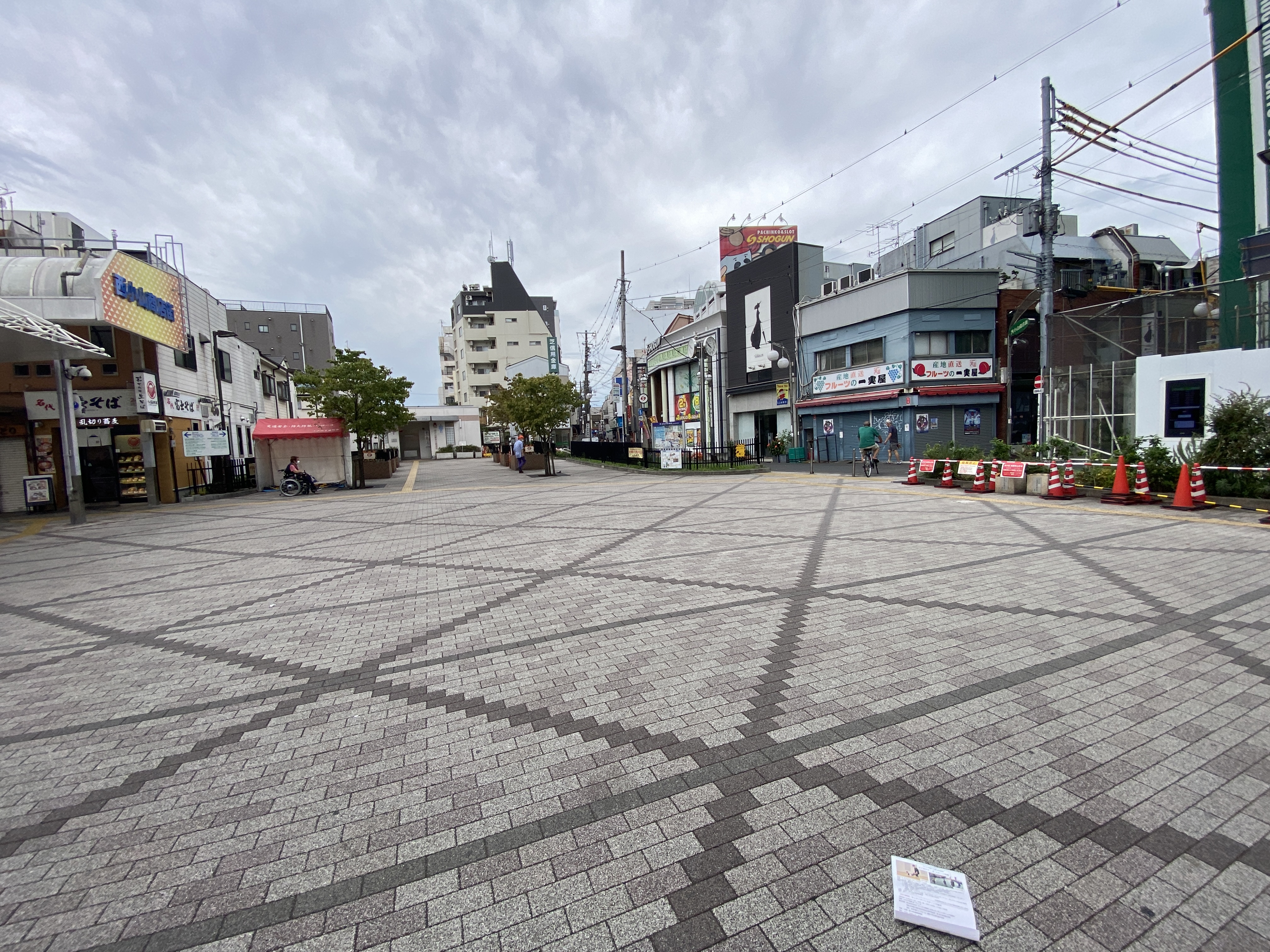 西小山駅前