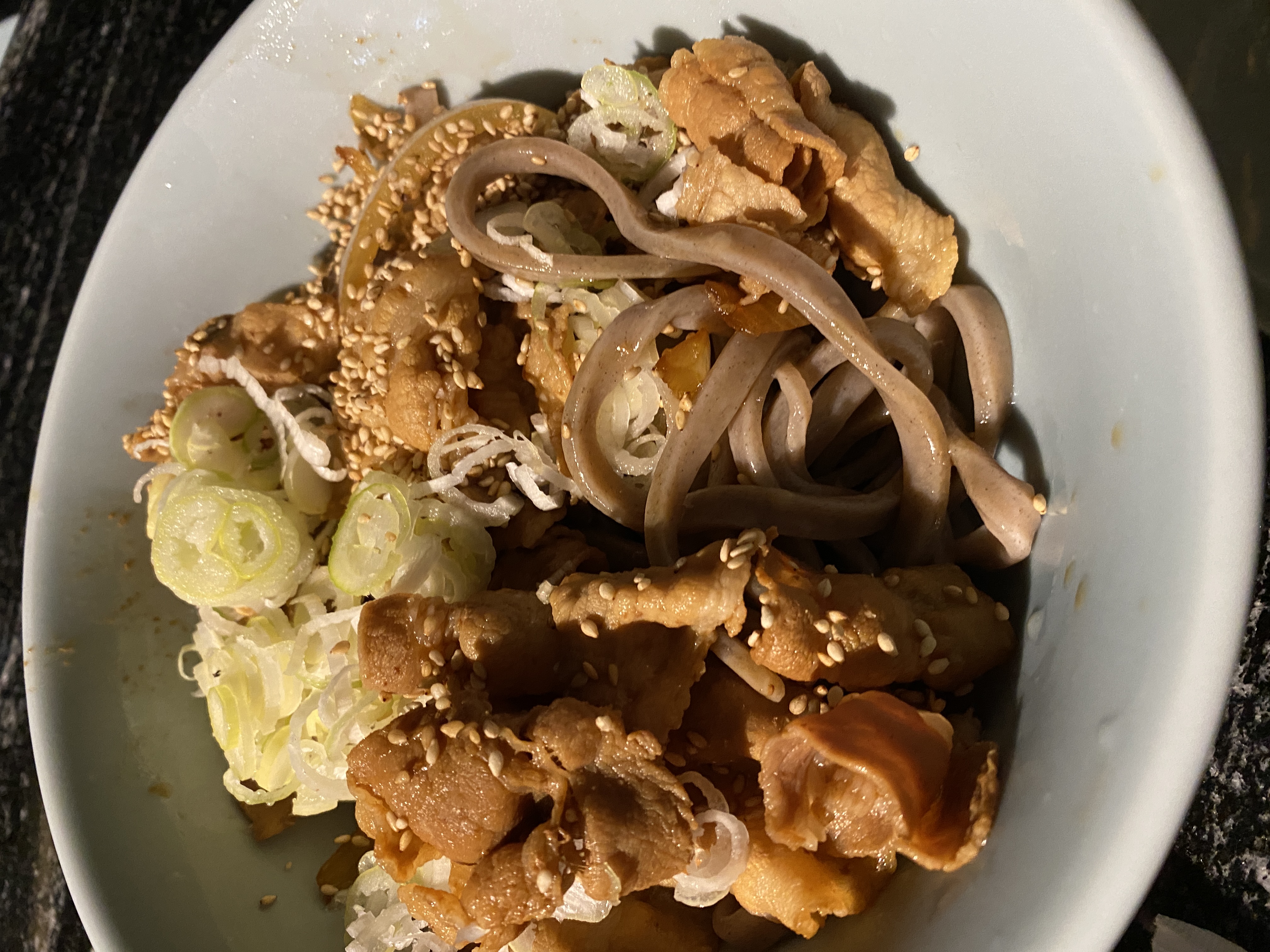 冷たい肉そば