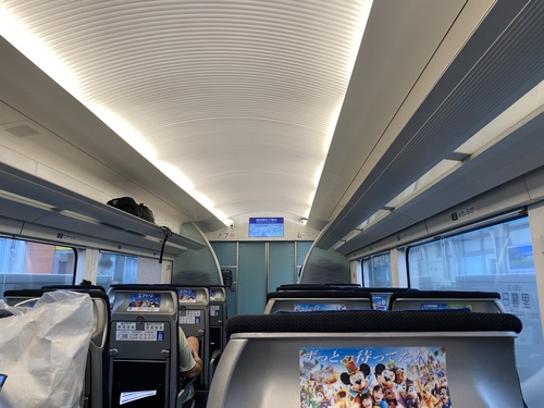 スカイライナー車内