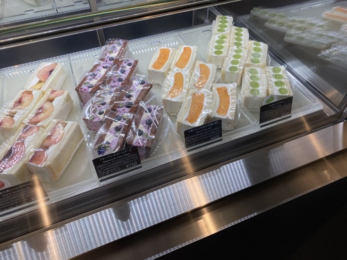 札幌フルーツサンド・スイーツ【Majisand（マジサンド）】のフルーツサンド