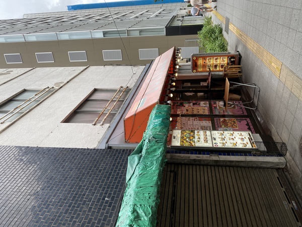 インドカレーとナンの店 パトワール 新宿店 店舗外観