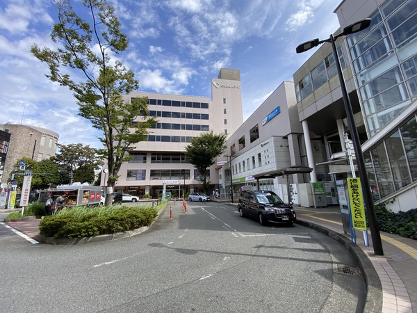 新百合ヶ丘駅北口