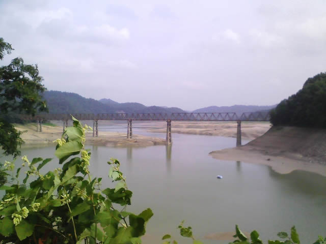大夕張ダムの三弦橋