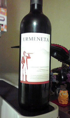 チリの赤ワイン「URMENETA CABERNET SAUVIGNON（ウルメネタ カベルネ ソーヴィニヨン）2008」