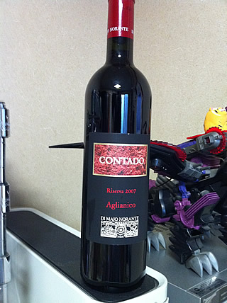 イタリアの赤ワイン「Aglianico CONTADO（アリアーニコ コンタド）2007」