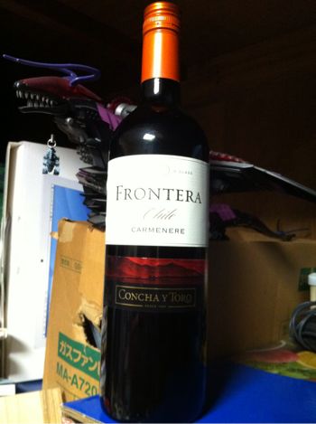 チリの赤ワイン「FRONTERA CARMENERE（フロンテラ カルメネール）2010」