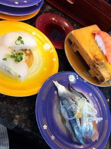 エンガワ、さんま握り、鮭児（けいじ）