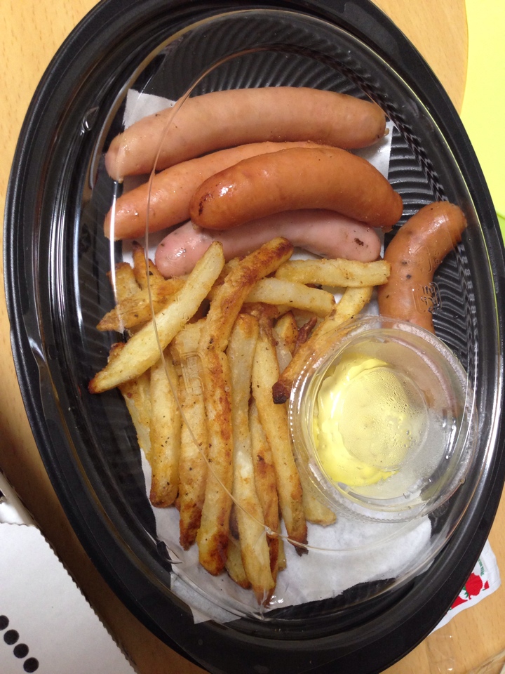 5種のソーセージ＆ポテトフライ