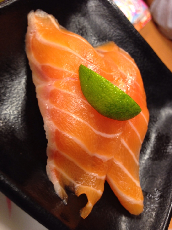 スシロー　生サーモン