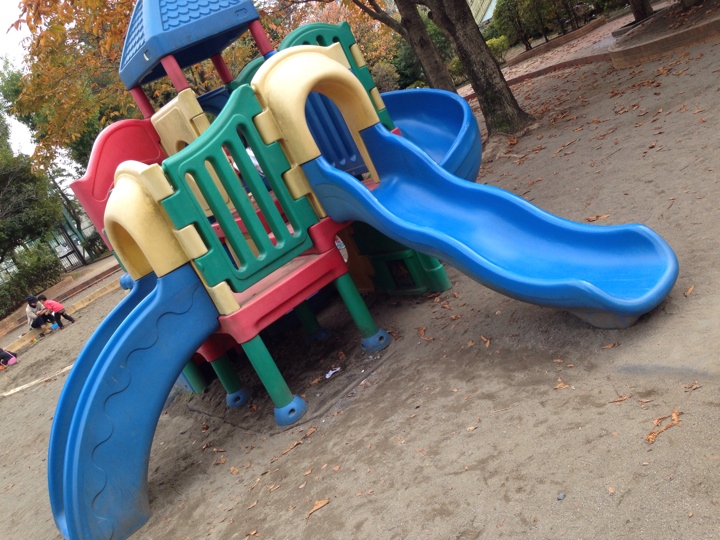 東部公園の遊具