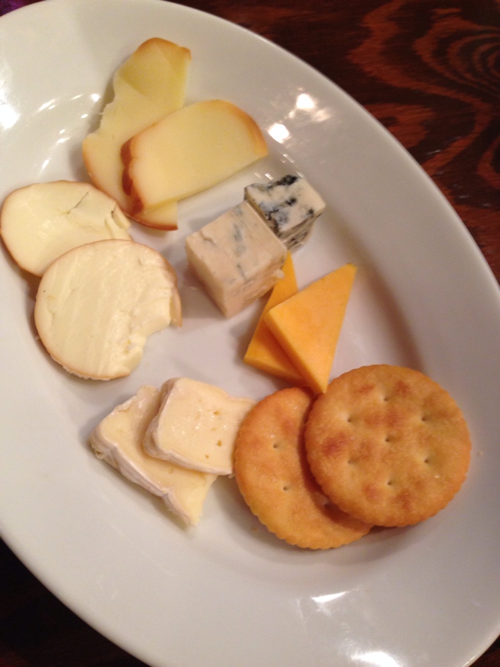 本格チーズ盛り合わせ