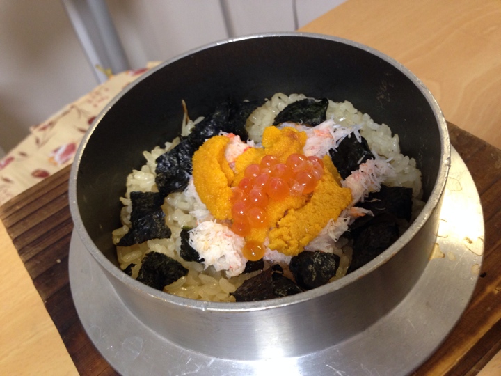 彩りうに釜飯