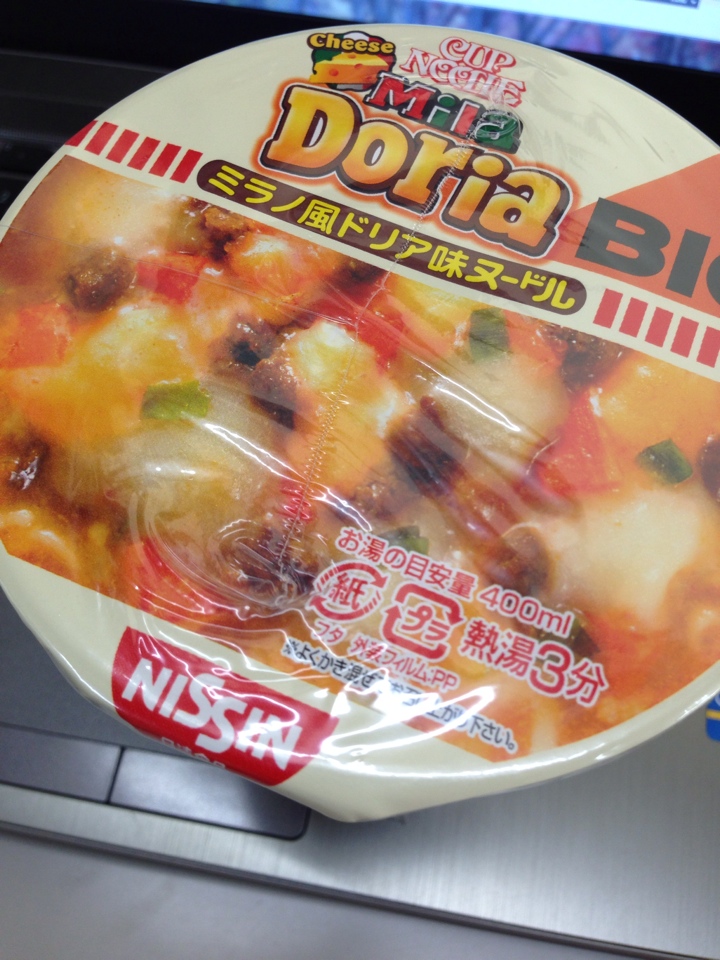 日清 ミラノ風ドリアヌードル