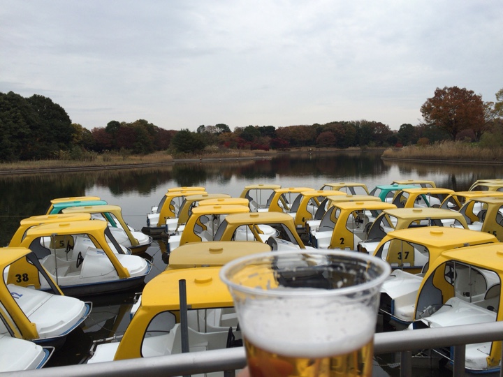 国営昭和記念公園 レイクサイドでビール