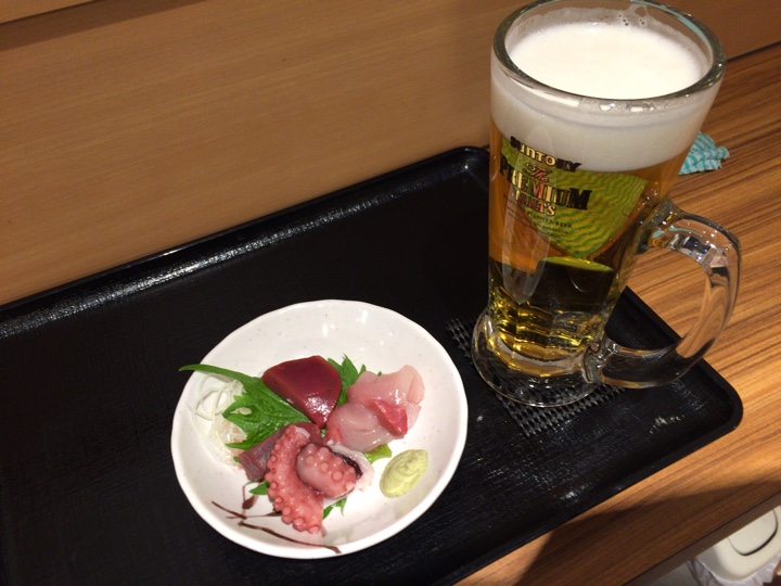生ビールと刺身3種盛り