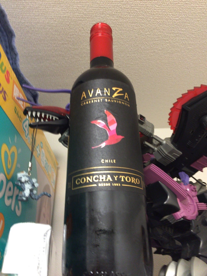 チリの赤ワイン「AVANZA CABERNET SAUVIGNON（アヴァンサ カベルネ・ソーヴィニヨン）」