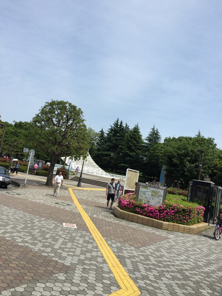 西武新宿線航空公園駅前