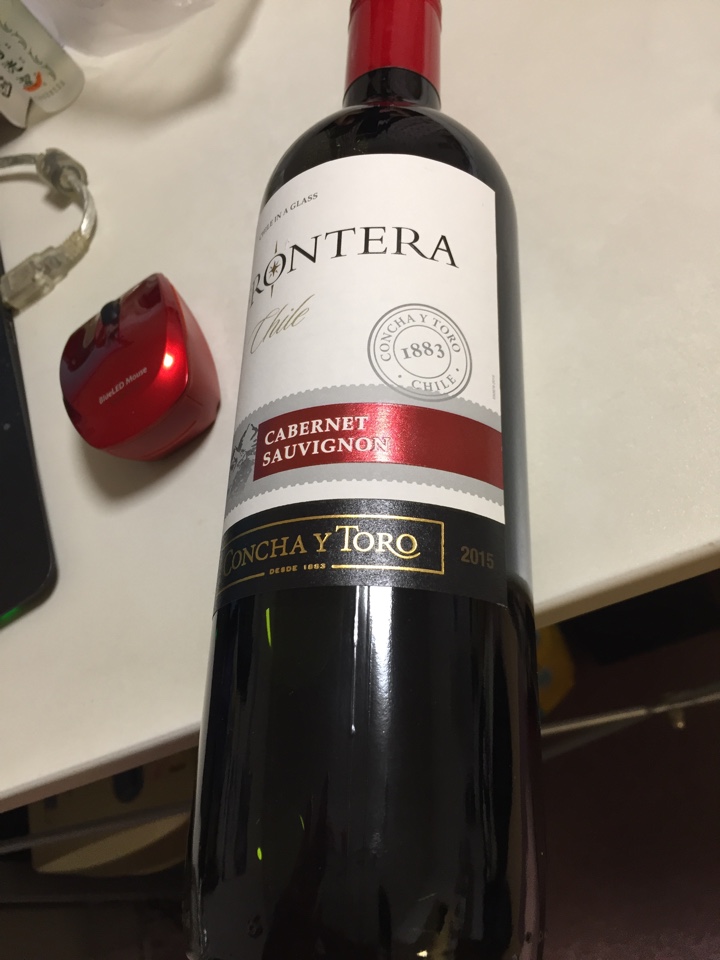 チリの赤ワイン「FRONTERA CABERNET SAUVIGNON（フロンテラ カベルネ・ソーヴィニヨン）2015」