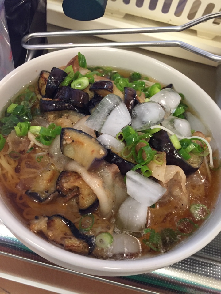なすと豚肉のぶっかけそうめん