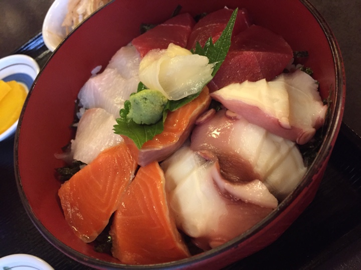海鮮丼