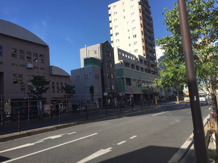 南北線・三田線白金台駅前