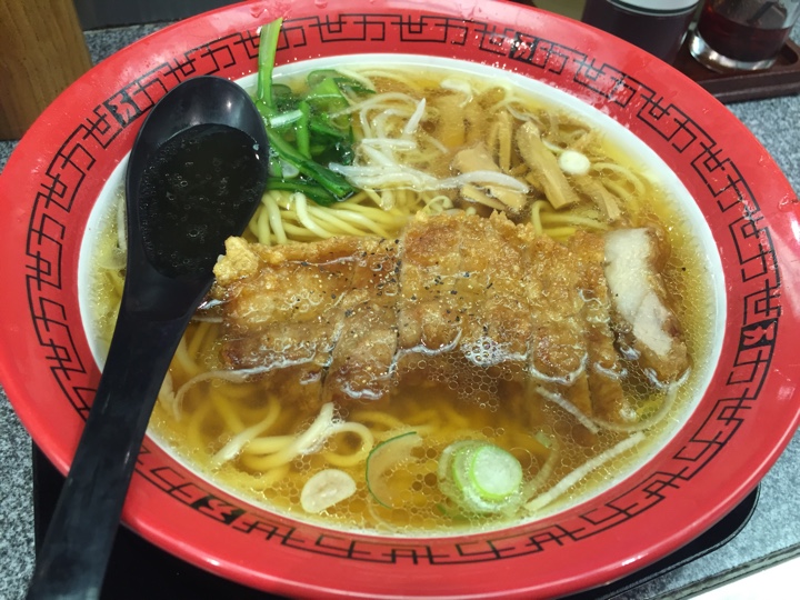 排骨拉麺（ぱーこーらーめん）