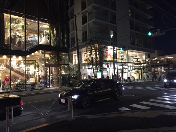 夜の代官山