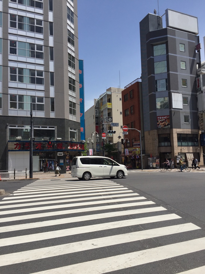 つくばエクスプレス 浅草駅前