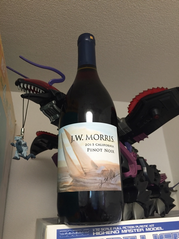 アメリカ カリフォルニアの赤ワイン「J.W. MRRIS PINOT NOIR（JWモリス ピノノワール）2013」