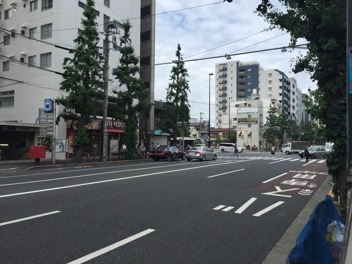 新中野駅前