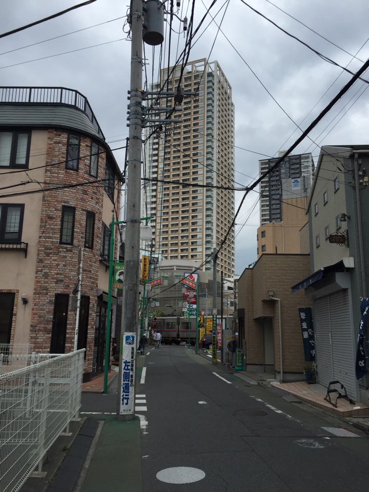 京成八幡駅前から