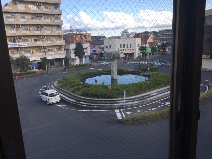 河辺駅南口