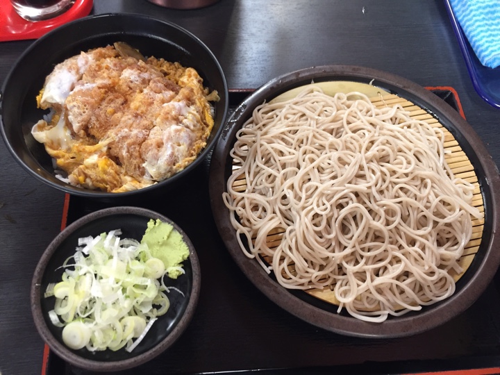 ゆで太郎 一番町店でかつ丼セット（もりそば）