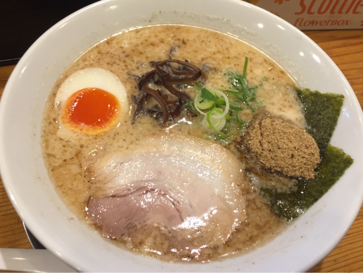 哲麺ラーメン