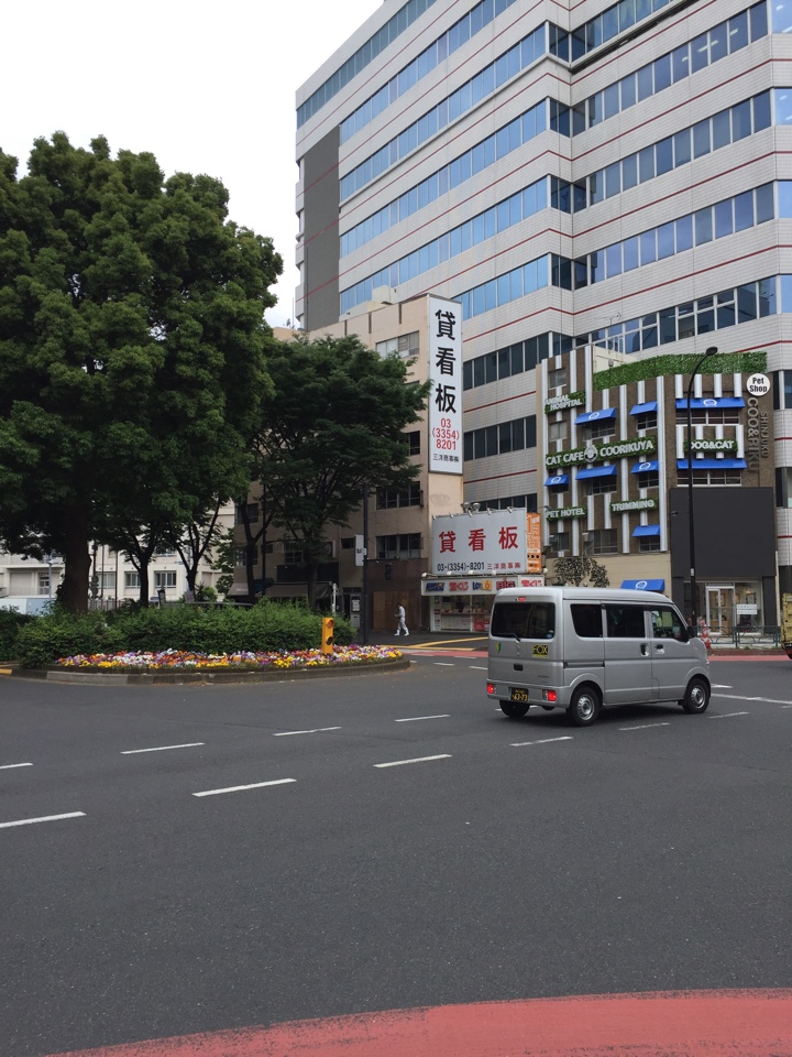 新宿三丁目の旧萬馬軒跡