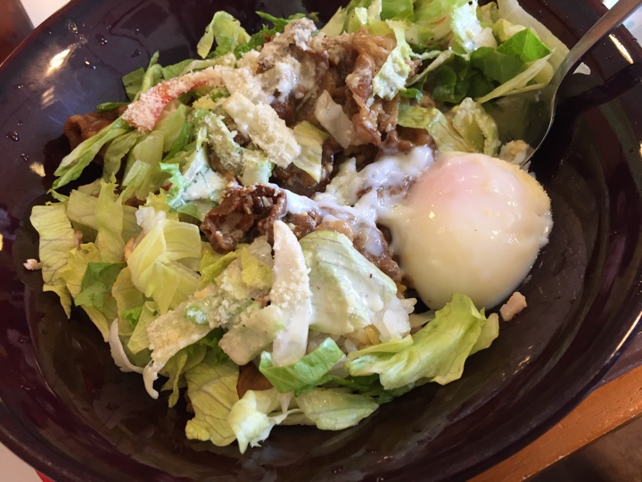 シーザーレタス牛丼+おんたまトッピング
