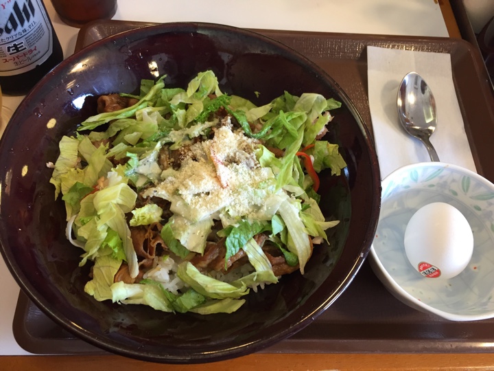 シーザーレタス牛丼+おんたまトッピング