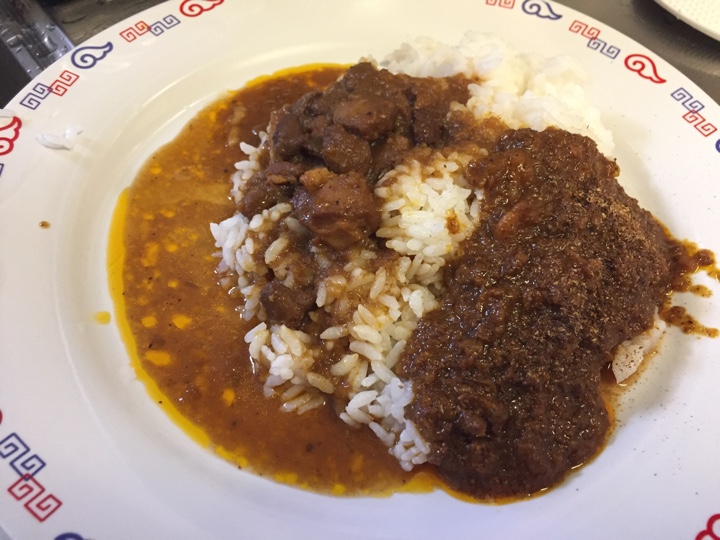エスビー食品の期間限定 知る人ぞ知る 噂の名店negombo33（ネゴンボ） ラムキーマ&チキンカレー