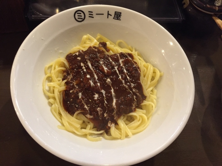 ミートソースパスタ（サラダ付き）普通盛