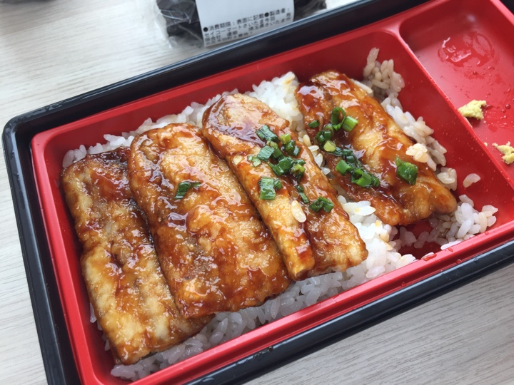 ホットシェフ さんま蒲焼重