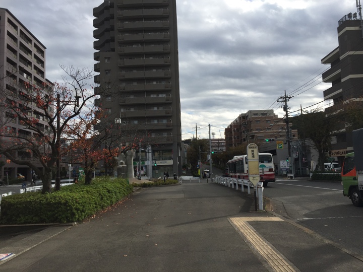 京王相模原線 稲城駅前
