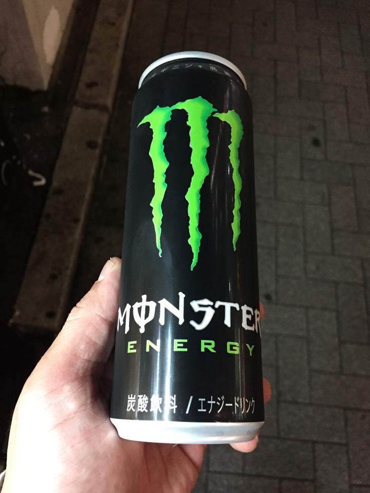 久々のモンスターエナジー