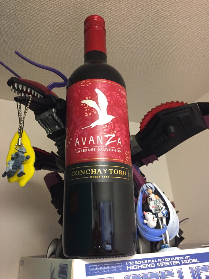 チリの赤ワイン「AVANZA CABERNET SAUVIGNON（アヴァンサ カベルネ・ソーヴィニヨン）」