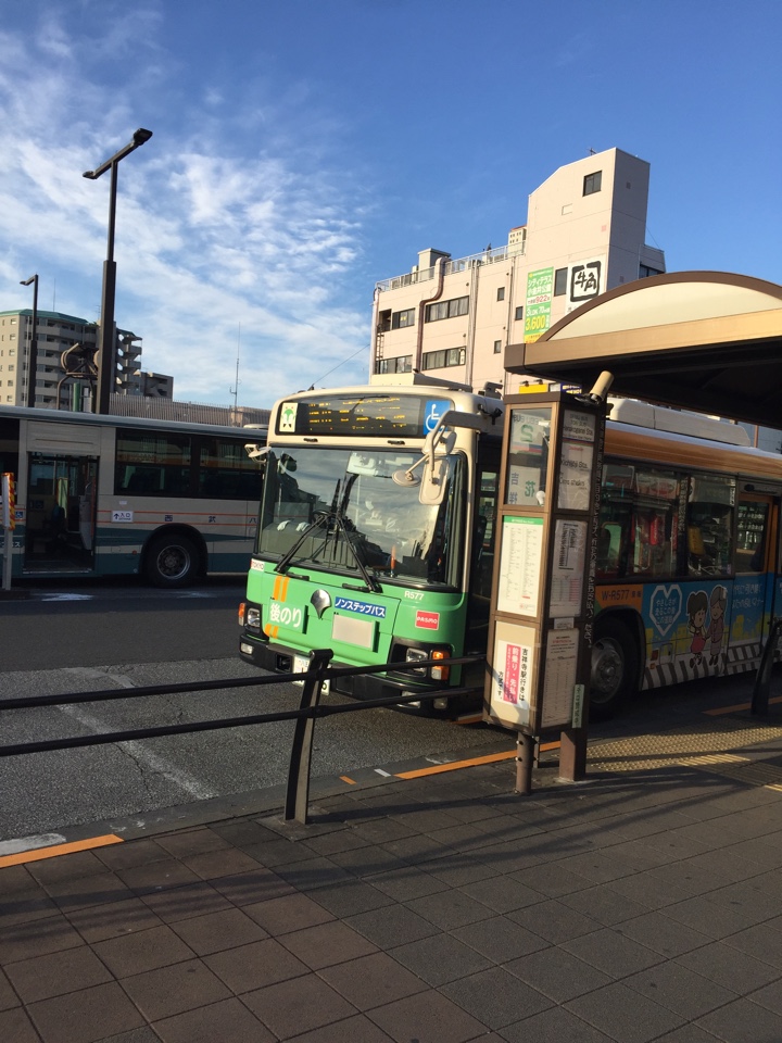 花小金井駅北口バス停の都営バス 青梅車庫行き（梅70）
